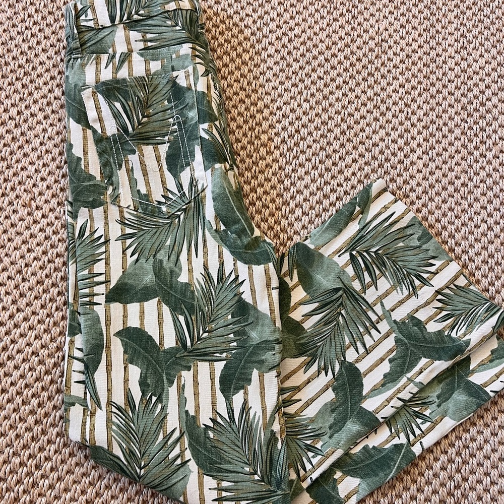Show Me Your Mumu Tropical Leaf Print Pants